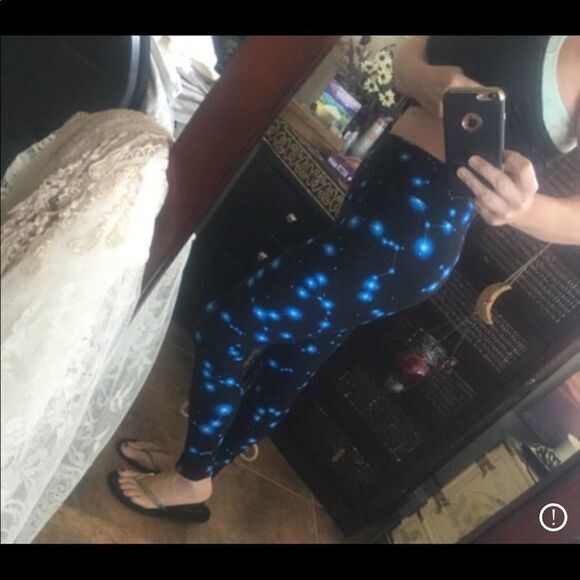 Hight Waistband Ultra Soft Space Leggings OS - Picture 5 of 7